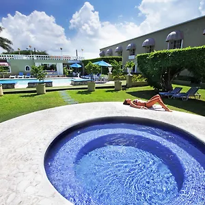 Villablanca Garden Hotel