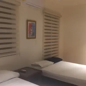 Bea And Hotel